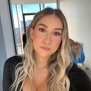 Meet your Posher, Sally